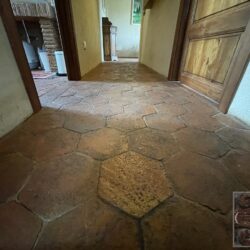 A beautiful restored Tuscan house for sale near the sea in the Pisa province (24)
