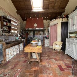 A beautiful restored Tuscan house for sale near the sea in the Pisa province (32)