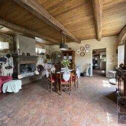 A beautiful restored Tuscan house for sale near the sea in the Pisa province (35)