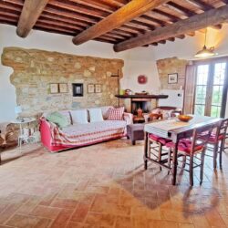 Apartment with Pool for sale near San Gimignano, Tuscany (12)