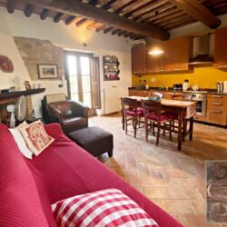 Apartment with Pool for sale near San Gimignano, Tuscany (21)