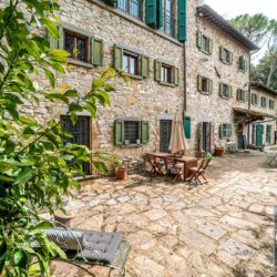 Charming Property for sale near Florence Tuscany (12)