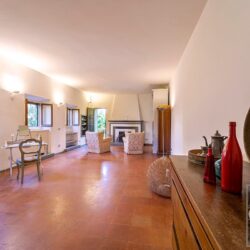 Charming Property for sale near Florence Tuscany (14)
