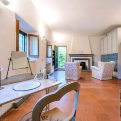 Charming Property for sale near Florence Tuscany (17)
