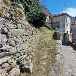 Ruin for sale in e Tuscan village (1)-1200