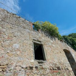 Ruin for sale in e Tuscan village (20)-1200
