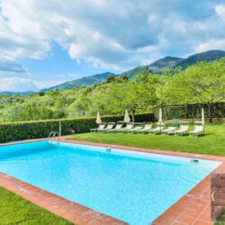 Stunning Tuscan Villa for sale near Lucca, Tuscany (52)