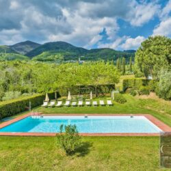 Stunning Tuscan Villa for sale near Lucca, Tuscany (53)