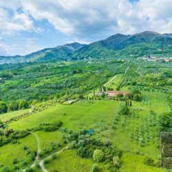 Stunning Tuscan Villa for sale near Lucca, Tuscany (55)