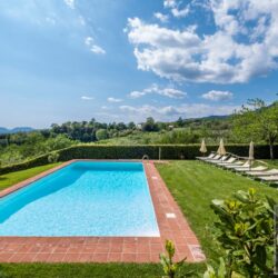 Stunning Tuscan Villa for sale near Lucca, Tuscany (64)