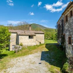 Wonderful Val d'Orcia Property with Pool for sale (1)