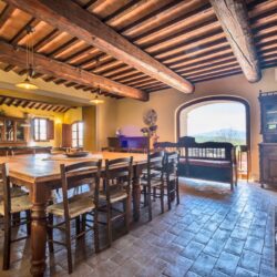 Wonderful Val d'Orcia Property with Pool for sale (15)