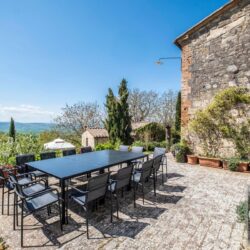 Wonderful Val d'Orcia Property with Pool for sale (40)