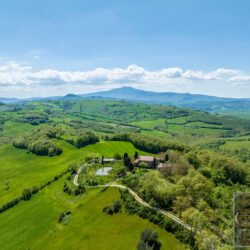 Wonderful Val d'Orcia Property with Pool for sale (52)