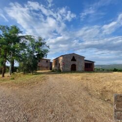 Beautiful Chianti Farm to Restore (5)