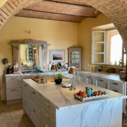 Beautiful Villa with Pool for sale near Volterra (14)