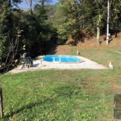 House with pool for sale near Bagni di Lucca (12)