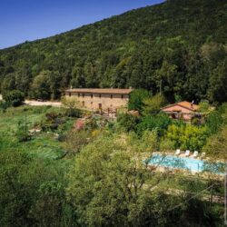 Amazing farmhouse for sale in Umbria with pool (7)