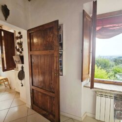 Apartment with garden for sale in San Gimignano Tuscany (12)
