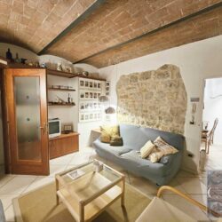 Apartment with garden for sale in San Gimignano Tuscany (21)