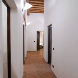 Beautiful Apartment for sale near San Gimignano Tuscany with pool (19)