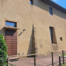 Beautiful Apartment for sale near San Gimignano Tuscany with pool (3)