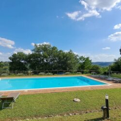 Beautiful Apartment for sale near San Gimignano Tuscany with pool (7)