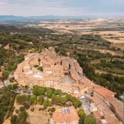 Beautiful townhouse for sale in Panicale Umbria (3)