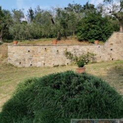 Stone villa for sale near Cortona Tuscany (22)