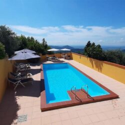 House with Pool for sale near Marliana Tuscany (10)