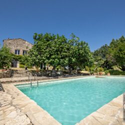Rustic house for sale with pool near Todi Umbria (35)