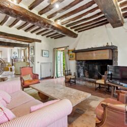 Rustic house for sale with pool near Todi Umbria (5)