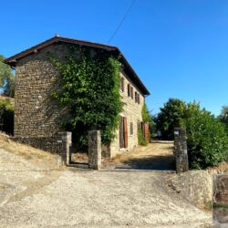 Stone house for sale just 5km from Cortona Tuscany (6)