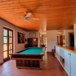 Villa with pool for sale near Lucca Tuscany (13)