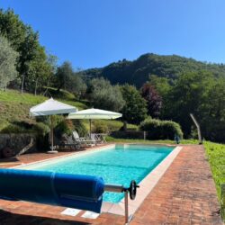 Beautiful House with Pool for sale near Coreglia Antelminelli Lucca Tuscany (1)