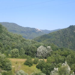 House with terrace for sale near Bagni di Lucca, Tuscany (11)