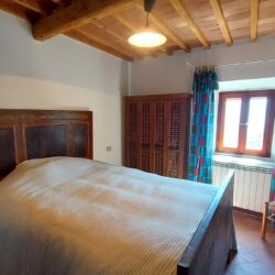 Village house for sale near Bagni di Lucca (39)