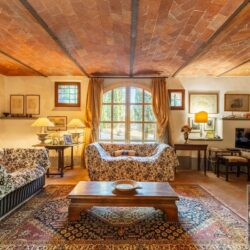Beautiful villa for sale near Sinalunga Tuscany (19)