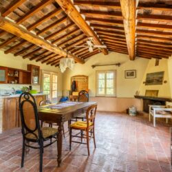 Beautiful villa for sale near Sinalunga Tuscany (39)