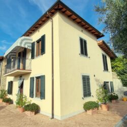 Country House for sale near Barga Lucca Tuscany (2)