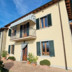 Country House for sale near Barga Lucca Tuscany (3)