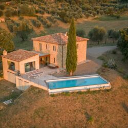 Farmhouse-Castiglione-DOrcia-Siena-Tuscany-Italy-Luxury-01