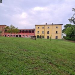 Incredible period villa for sale near Arezzo Tuscany (12)
