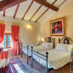 Large Historic Villa for sale near Lucignano Tuscany (12)