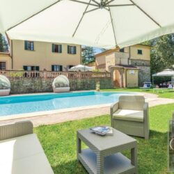 Large Historic Villa for sale near Lucignano Tuscany (19)