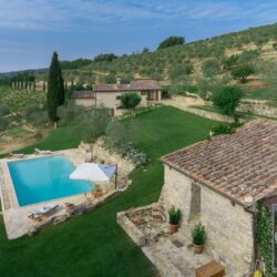 Stunning Chianti Property with Pool and Spa (11)