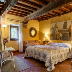 Wonderful Tuscan House for sale near Montalcino (30)