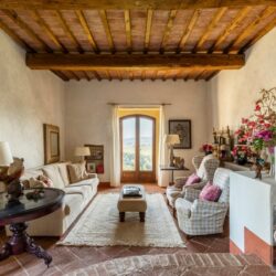 Wonderful Tuscan House for sale near Montalcino (9)