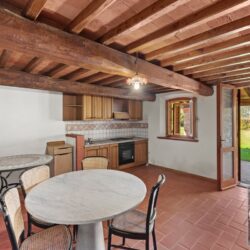 House with pool for sale near Lake Trasimeno Umbria (27)