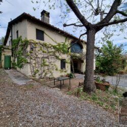 Tuscan farmhouse and annex for sale near Cerbaia (11)